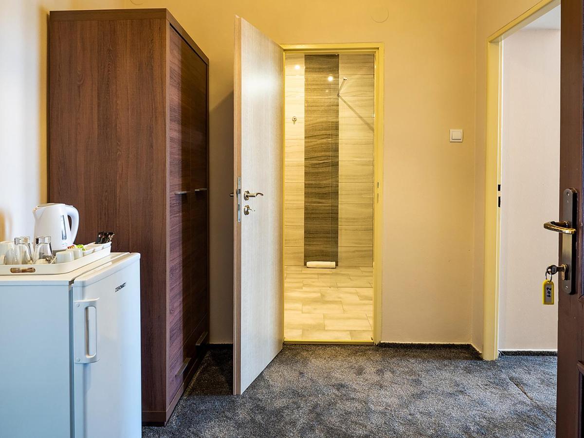 Hotel Olympia Česká Lípa Dış mekan fotoğraf