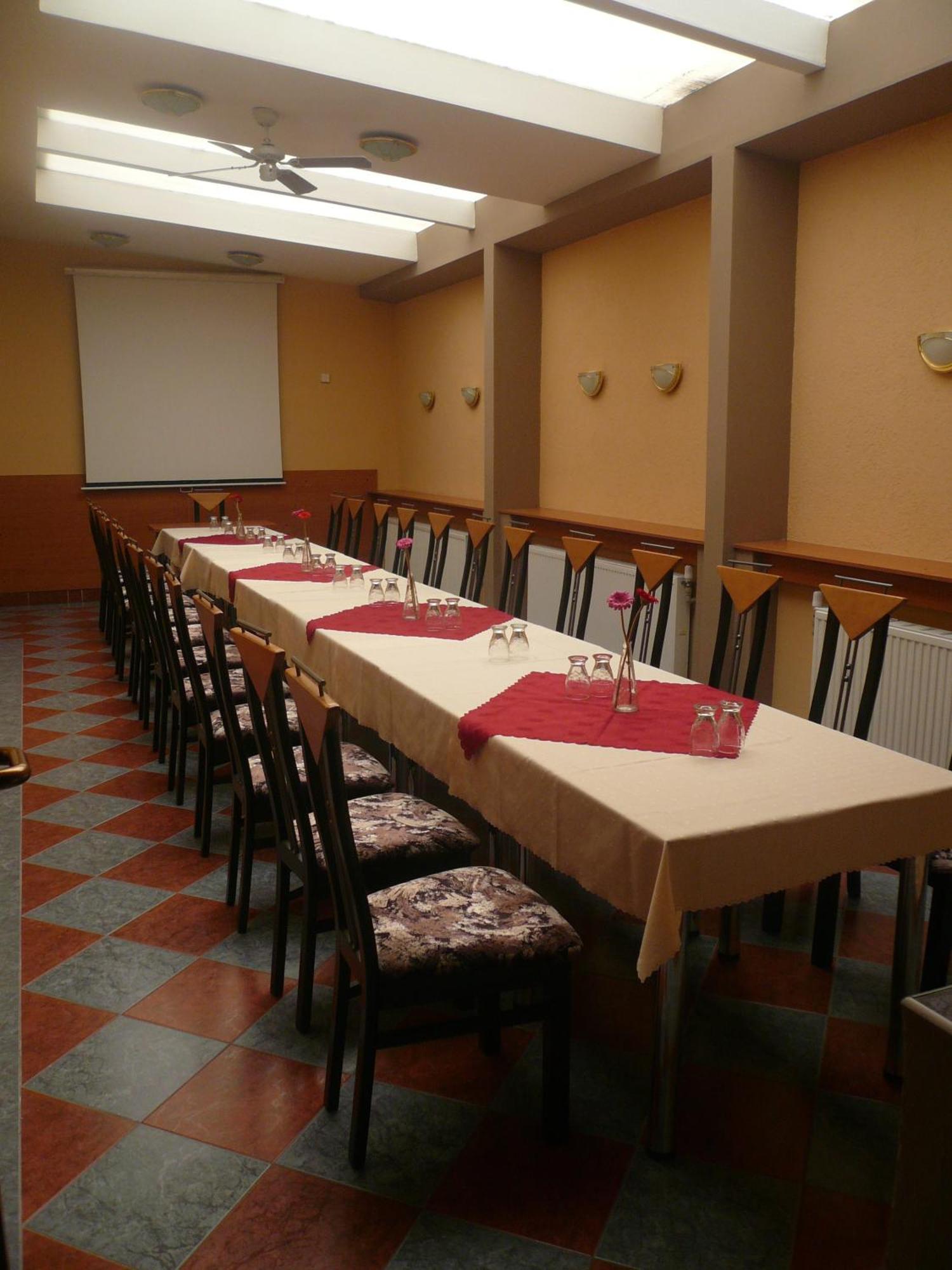 Hotel Olympia Česká Lípa Dış mekan fotoğraf